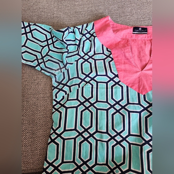 Simply Southern Geometric Patterned Women's Top - Pink and Blue Size Medium - Picture 10 of 10